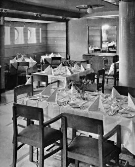 Cruise Liner Gallery: Part of the Tourist Dining Saloon, 1935