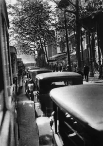 Traffic on the Grands Boulevards, Paris, 1931.Artist: Ernest Flammarion Traffic on the Grands Boulevards, Paris, 1931.Artist: Ernest Flammarion