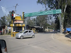 Northern Gallery: Traffic at Road junction in India. Creator: Unknown