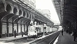 Stop Prints: Train parked at the Paseo de Gracia stop in Barcelona, ??1910