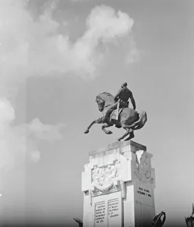 Guerrilla Prints: Travel views of Cuba and Guatemala, between 1899 and 1926. Creator: Arnold Genthe