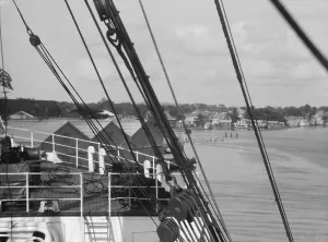 Rigging Prints: Travel views of Cuba and Guatemala, between 1899 and 1926. Creator: Arnold Genthe