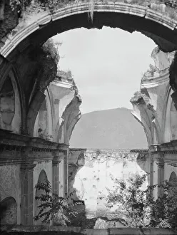 Travel views of Cuba and Guatemala, between 1899 and 1926. Creator: Arnold Genthe