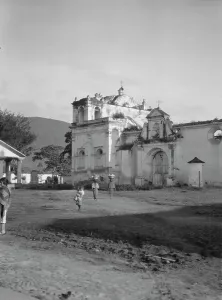 Guatemala Prints: Travel views of Cuba and Guatemala, between 1899 and 1926. Creator: Arnold Genthe