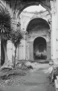 Derelict Prints: Travel views of Cuba and Guatemala, between 1899 and 1926. Creator: Arnold Genthe