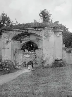 Derelict Prints: Travel views of Cuba and Guatemala, between 1899 and 1926. Creator: Arnold Genthe
