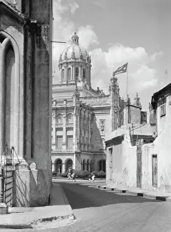 Presidential Palace Prints: Travel views of Cuba and Guatemala, between 1899 and 1926. Creator: Arnold Genthe