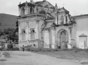 Travel views of Cuba and Guatemala, between 1899 and 1926. Creator: Arnold Genthe