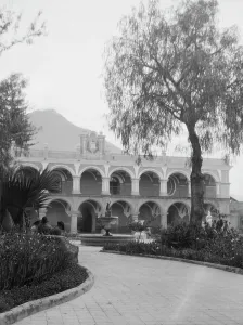 Guatemala Prints: Travel views of Cuba and Guatemala, between 1899 and 1926. Creator: Arnold Genthe