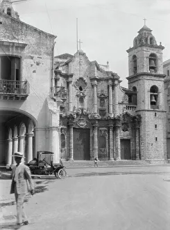 Travel views of Cuba and Guatemala, between 1899 and 1926. Creator: Arnold Genthe