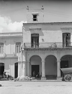 Colonnades Prints: Travel views of Cuba and Guatemala, between 1899 and 1926. Creator: Arnold Genthe