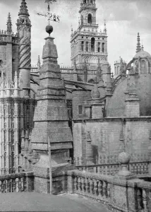 Minarets Prints: Travel views of Europe, between 1904 and 1938. Creator: Arnold Genthe