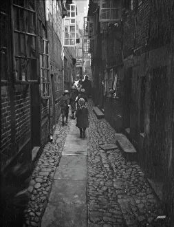 Alley Prints: Travel views of Europe, between 1904 and 1938. Creator: Arnold Genthe