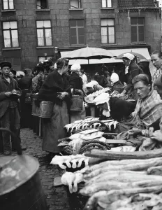 Produce Prints: Travel views of Europe, between 1904 and 1938. Creator: Arnold Genthe