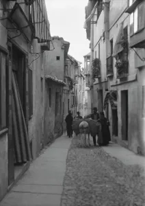 Alley Prints: Travel views of Europe, between 1904 and 1938. Creator: Arnold Genthe