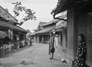 Streets Prints: Travel views of Japan and Korea, 1908. Creator: Arnold Genthe