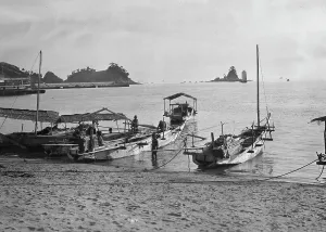 Travel views of Japan and Korea, 1908. Creator: Arnold Genthe
