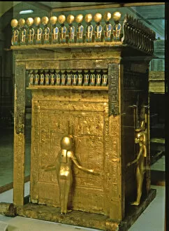 Egyptian Art Gallery: Treasure of Tutankhamun, canopic reliquary with four goddesses protecting the content