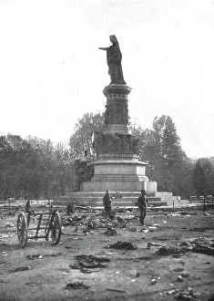 Italy Europe Prints: Trente Italienne; Les vestiges de la fuite autrichienne autour du monument du Dante