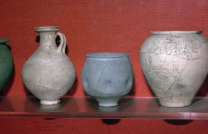 Number Prints: Trio of Roman pots