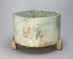 Tripod Cylindrical Jar (Lian or Zun), Eastern Han dynasty (25-220 A.D.), 2nd century
