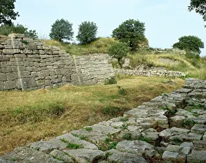 Troy II stratum, Troy, Turkey, Bronze age, 2500-2300 BC (2000). Creator: Unknown
