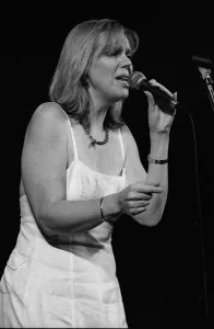 Images Dated 8th June 2018: Trudy Kerr, Hawth Crawley, September 1999. Artist: Brian O Connor