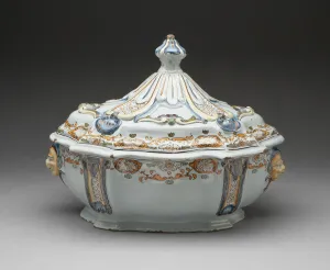 Tureen Prints: Tureen, Moustiers-Sainte Marie, 18th century. Creator: Moustiers Manufactories