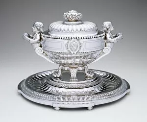 Handles Collection: Tureen and Stand, France, 1773 / 74. Creators: Jean-Francoise Dapcher