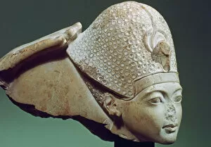 Tutankhamun wearing the Blue Crown, 14th century BC