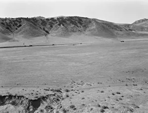 U. S. 99 on ridge over Tehachapi Mountains, 1939. Creator: Dorothea Lange