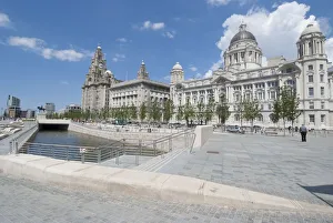 World Collection: UK, Liverpool, Riverfront and 3 Graces, 2009. Creator: Ethel Davies