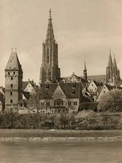 Tubingen Prints: Ulm. Cathedral - Metzger Tower, 1931. Artist: Kurt Hielscher