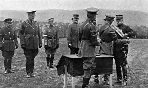 Sarrail Maurice Paul Emmanuel Prints: Une ceremonie militaire a Salonique; Le general Sarrail decore par le general Mahon
