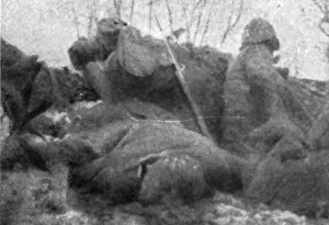 Une semaine de combats sur la rive gauche de la Meuse; 10 mars (13 heures). --Guetteur... 1916. Creator: Unknown