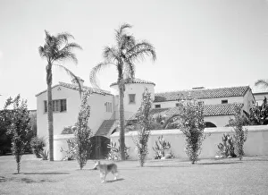 Ranch Prints: Unidentified building possibly associated with Metro-Goldwyn-Meyer Corp