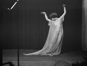 Duncan Elizabeth Prints: Unidentified dancer, possibly an Elizabeth Duncan dancer