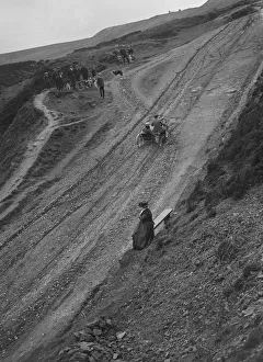 Unidentified motorcycle and sidecar, Rosedale Chimney Bank, Yorkshire, c1920-c1939