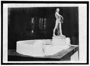Maquette Prints: Unidentified statue, between 1910 and 1917