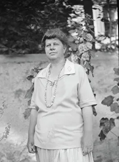 Portrait Photographs Prints: Unidentified woman, possibly Mrs