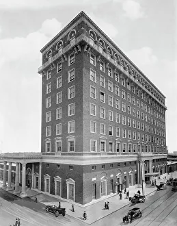 Rail Road Prints: Union Depot, Norfolk, Va. c.between 1910 and 1920. Creator: Unknown