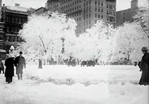 Snowstorm Prints: Union Sq. after storm, between c1910 and c1915. Creator: Bain News Service