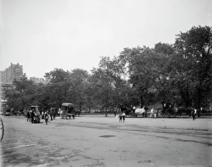 Tiffany Co Prints: Union Square [Park] from Tiffany's, between 1900 and 1905. Creator: Unknown