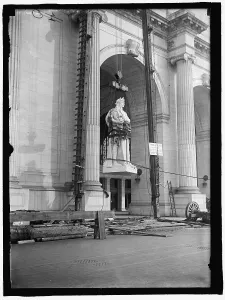 Hoist Prints: Union Station under construction