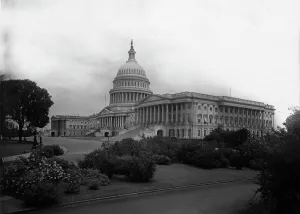 8 X 10 In Prints: United States Capitol, Washington, D.C. between 1900 and 1905. Creator: Unknown