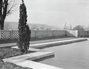 Bosworth William Welles Prints: Untermeyer [i.e. Untermyer] garden, 1917 Creator: Arnold Genthe