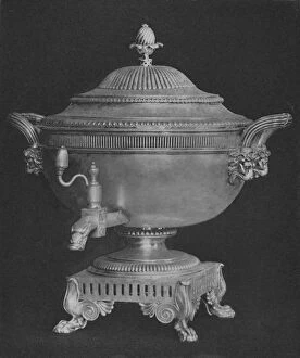 Charles Wright Collection: Urn presented to Thomas Backhouse by Committee on American Captures 1806, 1928