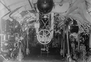 Us Navy Prints: U.S. Submarine -- amidships, looking forward