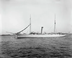 Clothes Line Prints: U.S.S. Mayflower, between 1898 and 1901. Creator: Edward H Hart