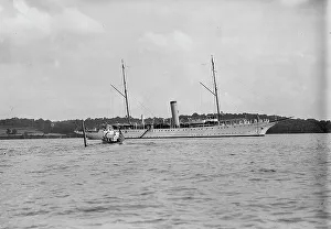 Glass Negatives Gmgpc Prints: USS Mayflower, 1911. Creator: Harris & Ewing. USS Mayflower, 1911. Creator: Harris & Ewing